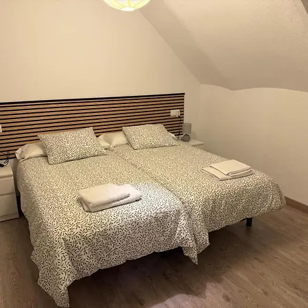 Casa De Abuelos Valsain *